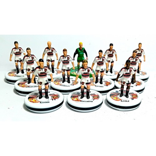 Subbuteo Andrew Table Soccer Manchester United away kit 1998-99 on WSB Professional bases